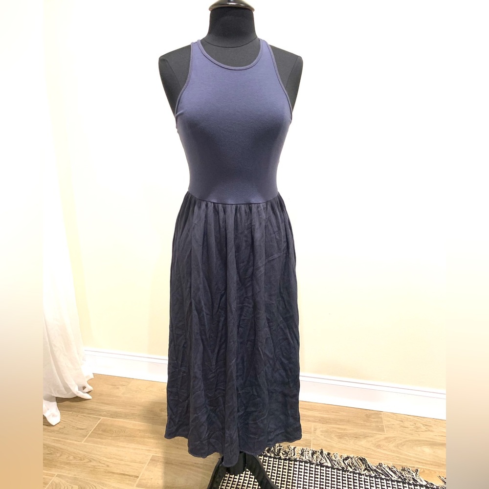 Lou & Grey MIDI Dress